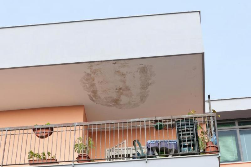 R&eacute;paration de zinguerie &agrave; Nantes : quand et comment intervenir ?